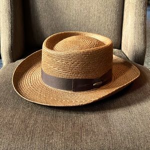 Men’s Panama hat by Monterrey                             Pecan-colored straw